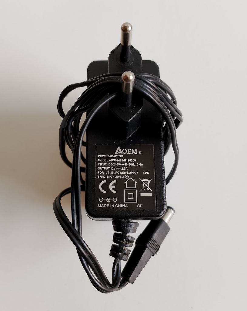 12 Volt 2 Amper Adaptör Güvenlik Kamerası Modem Adaptörü 100 TL - 2