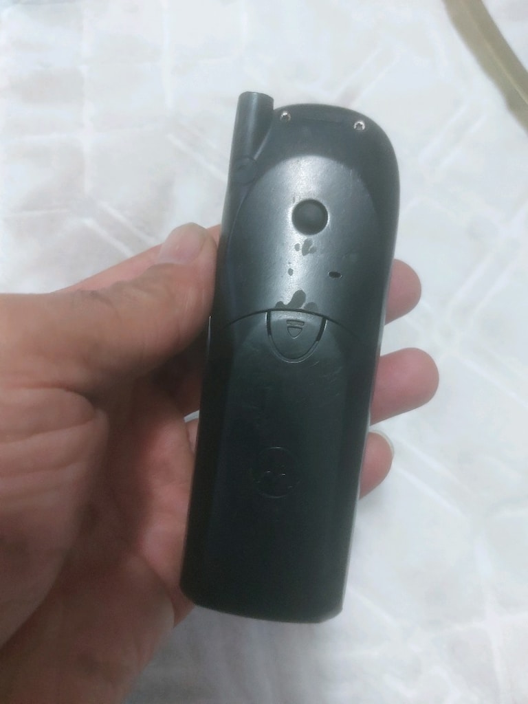 Motorola tuşlu cep telefonu. pili bitik - 12