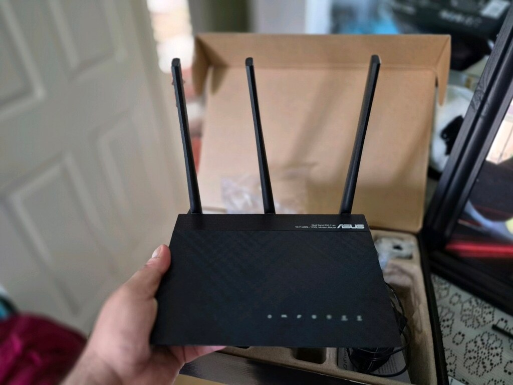 Asus AC750 ADSL/VDSL MODEM ROUTER - 2