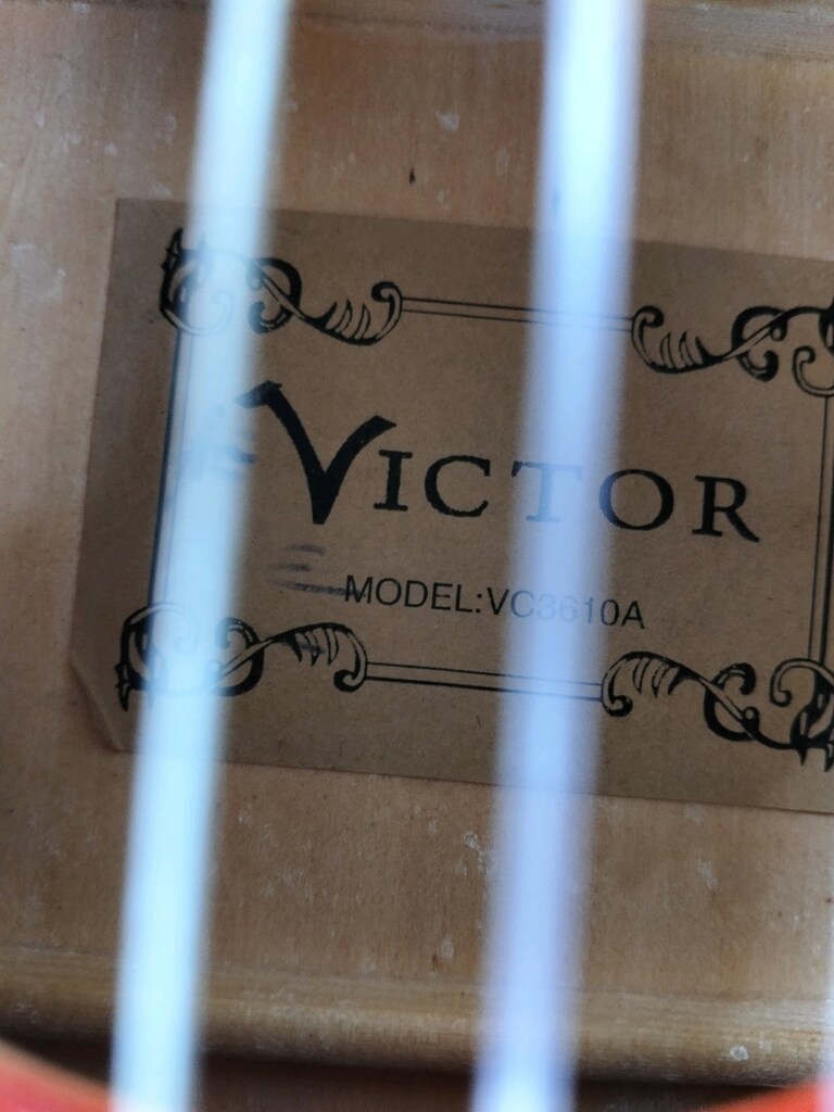 Victor Gitar - 3