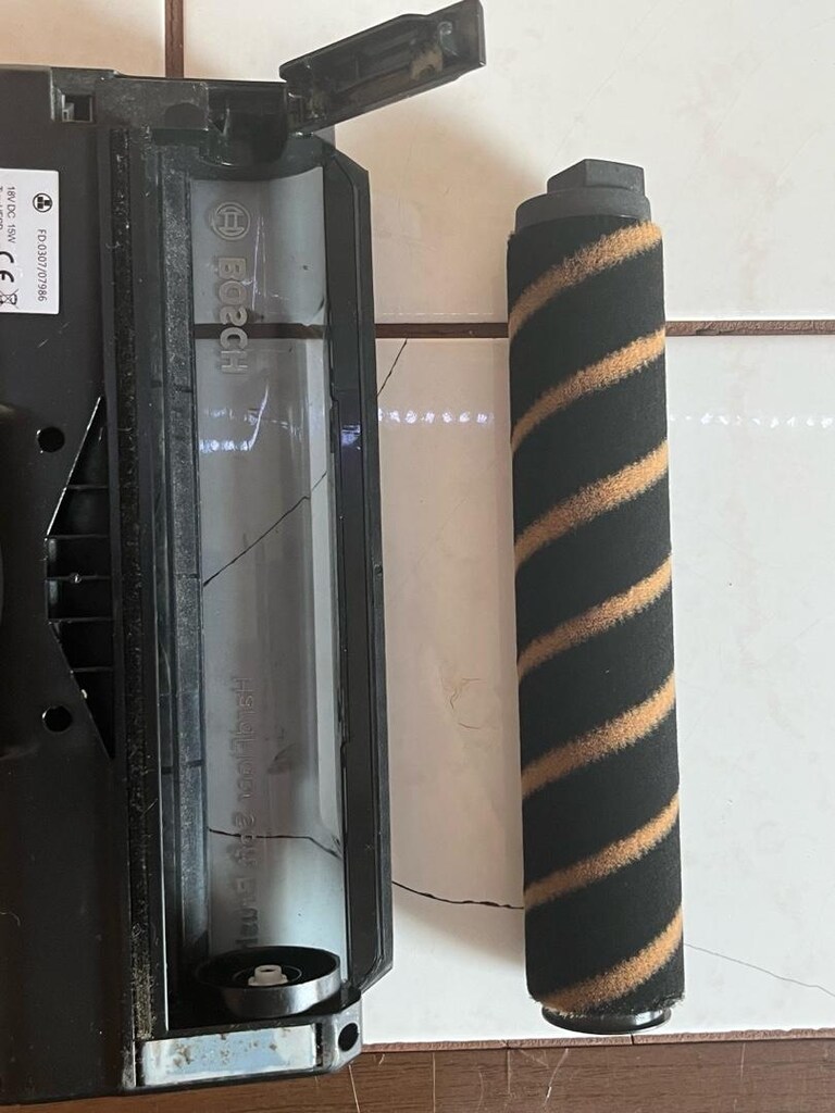 Bosch HardFloor Soft Brush Dikey Süpürge Başlığı - 9