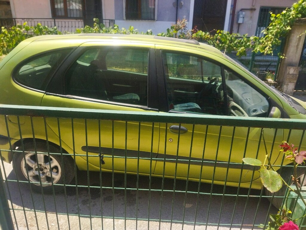 2001 Model Otomatik vites 274000 km Scenic 1.6 RXT Lpg'li - 2