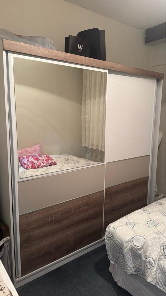 Koçtaş sürgülü gardrop 210 cm uzunluk 209 cm yükseklik 58 cm derinlik