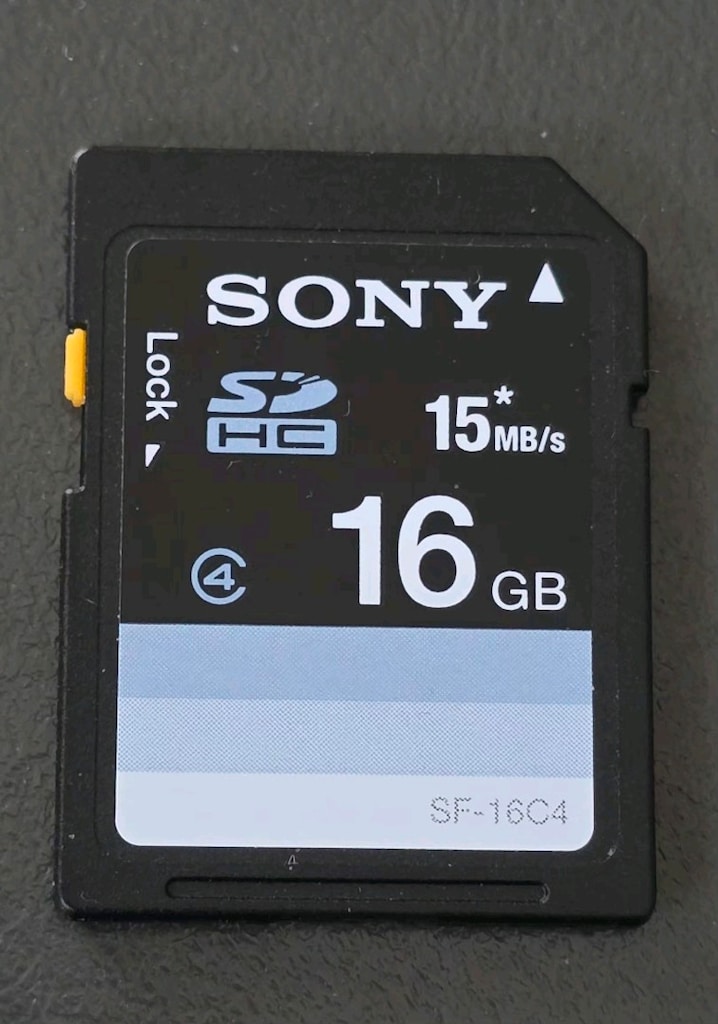 Sony SDHC 16GB Hafıza Kartı - 2