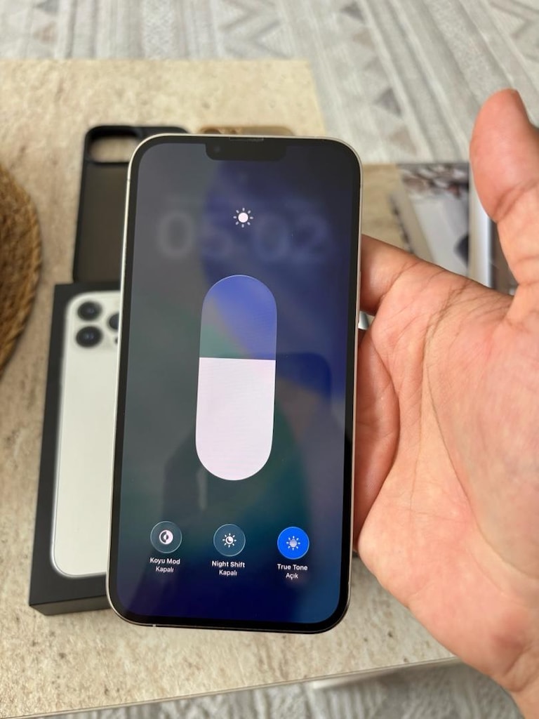 Yurtiçi 13promax 128 gb pil 77 kutulu sıfır gibi - 6