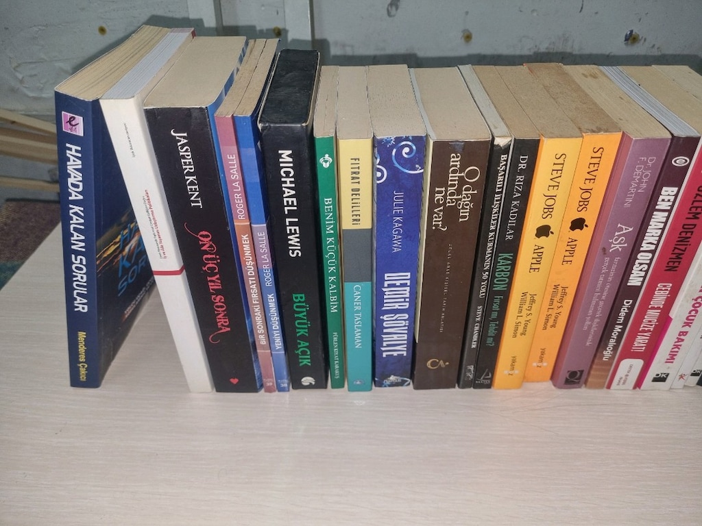 çeşitli karışık kitap adet yada toptan verilir - 4