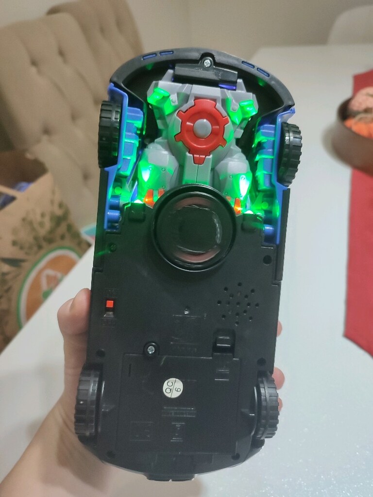 Transforming Robot Racer Sesli ve Işıklı - 4