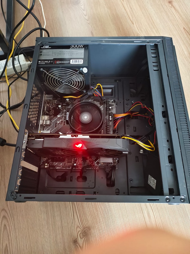 RYZEN ISLEMCI - ASUS ROG GTX 1050 - 8 GB DDR4 - 10