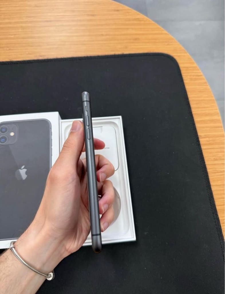 Iphone 11 64 Gb Siyah Sorunsuz - 3