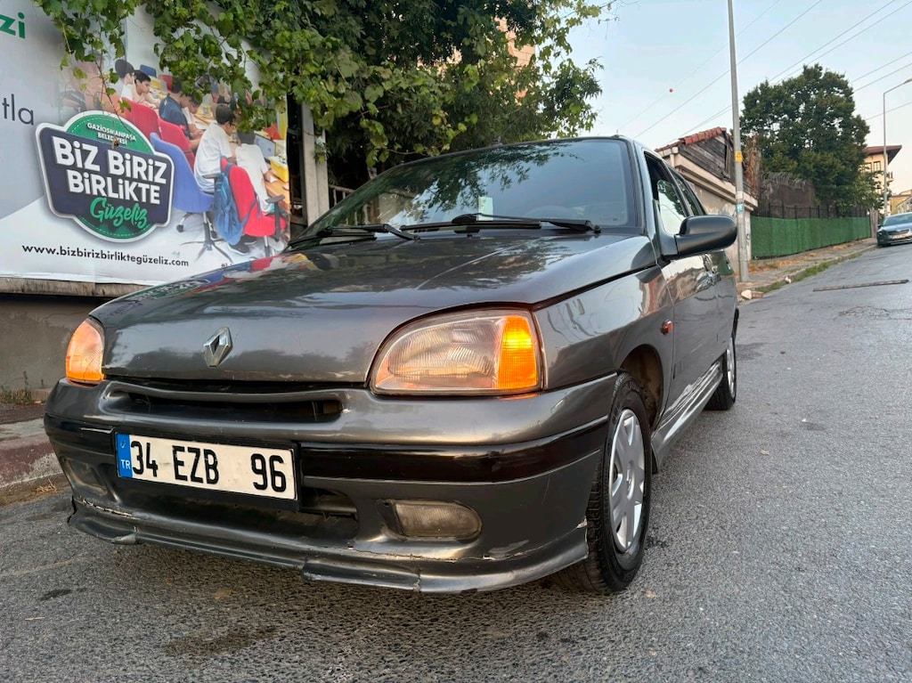 1.4 Clio - 6