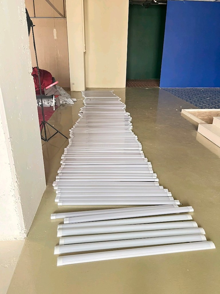 ACK marka LED etanj armatür - yani LED çıta lamba / batten lamba. - 4
