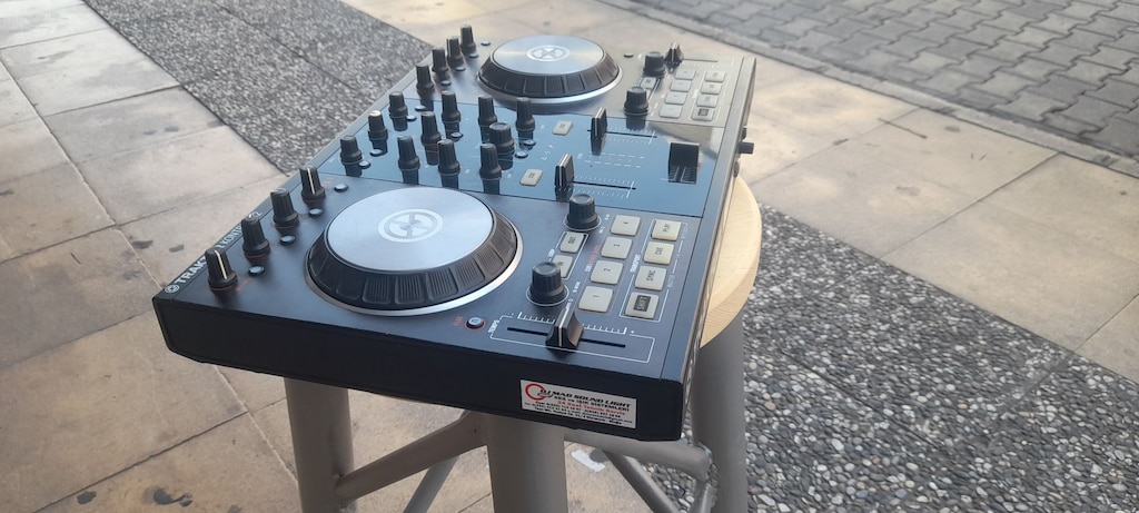 TRAKTÖR KONTROL S2 MK2 DJ KONTROLLER - 15000 TL - 3