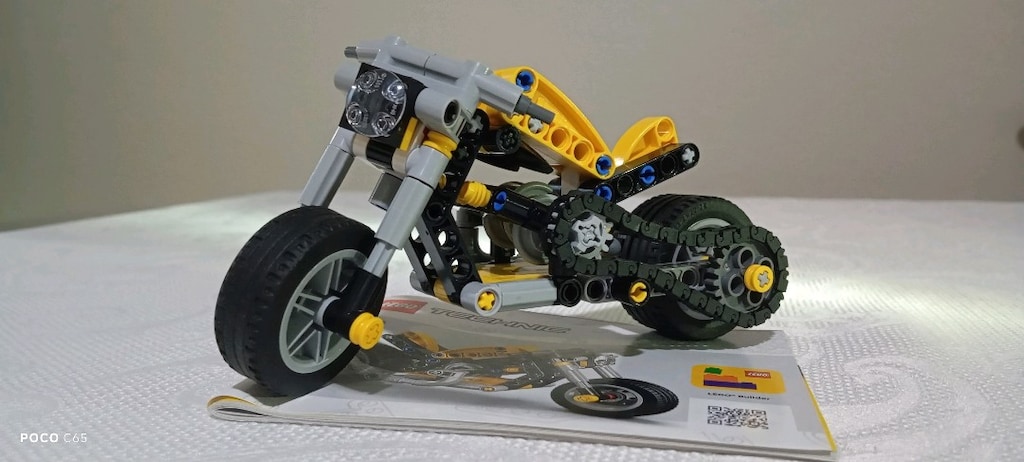 LEGO TECHNİC 42225 - 4