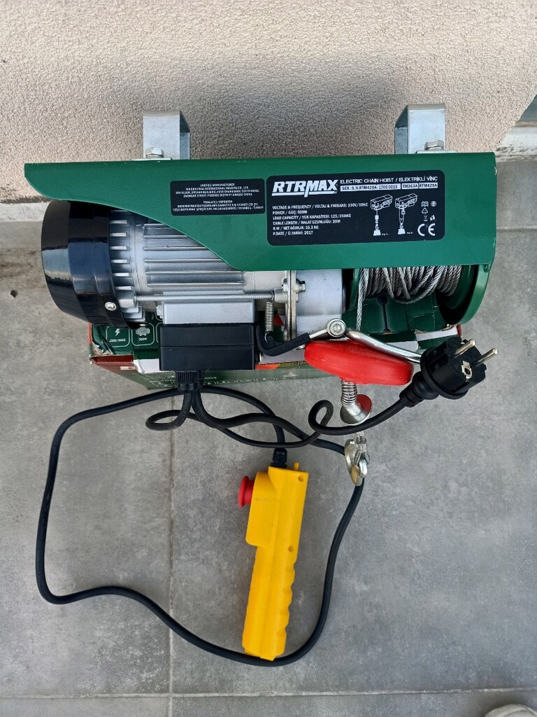 elektrikli vinç hareket ettirmek için ray iki adet var - 3