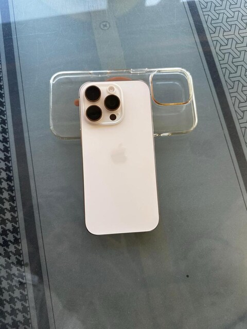 iPhone 16 pro yd