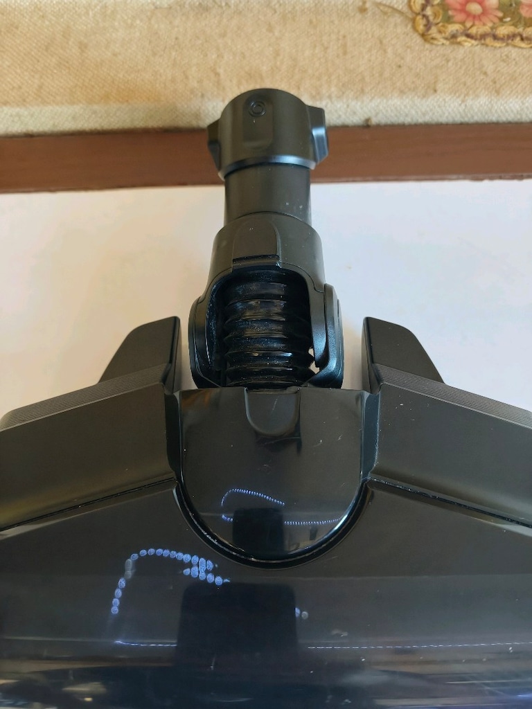 Bosch Unlimited Serie 6, 7 veya 8 şarzlı süpürgeler bir DynamicPower B - 4