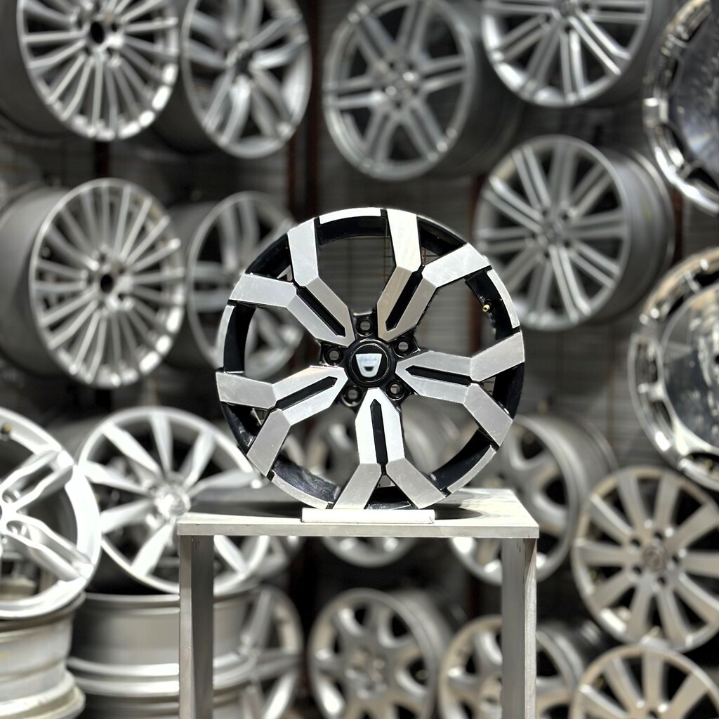 17'' 5x114.3 Dacia Duster Jant Modeli 2. El - 2