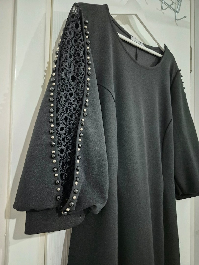 yeni hiç kullanılmadı 3xl abiye . Hediye .beden olmadı.boy 108 cm - 9
