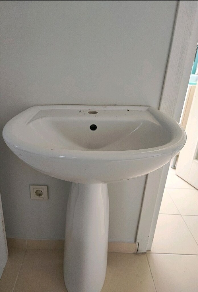 Temiz Seramik Ayaklı Lavabo Seti - 3