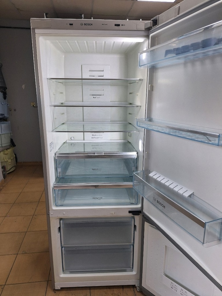 inox alttan dondurucu Bosch dijitalli yeni model çok temiz - 2