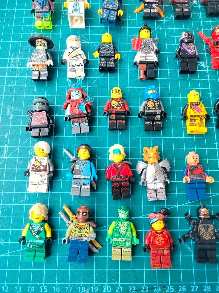 lego minifigürler 62 adet - 6