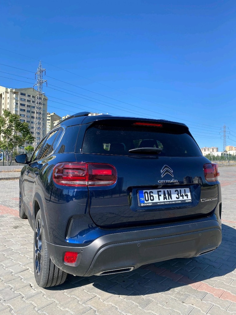 2023 model Citroen C5 feeld boold - 3