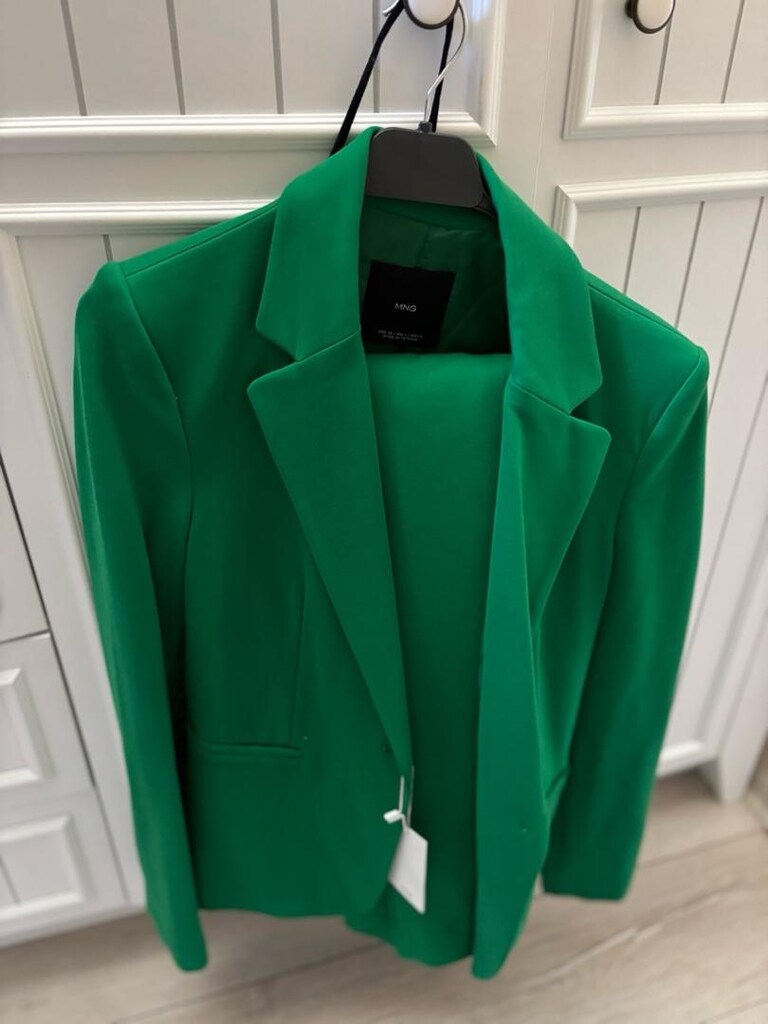 mango yeşil blazer ceket pantolon takım