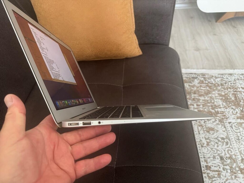 MacBook Air 2017 i5 7.Nesil 8/128 - 7