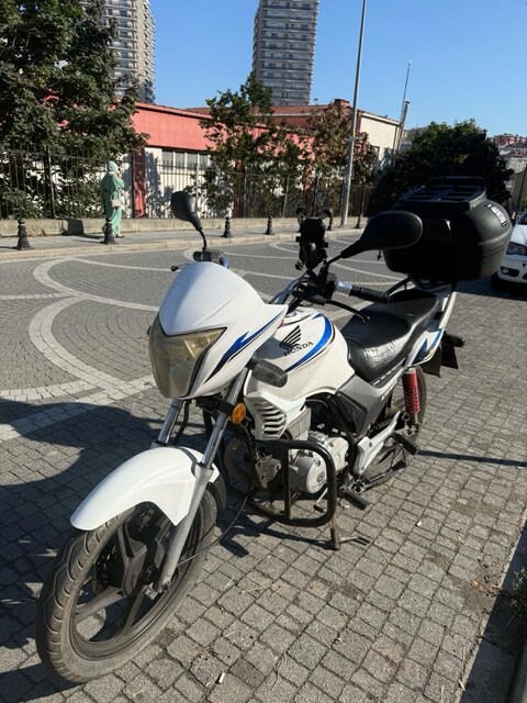2028 TEMMUZA KADAR MUAYENESİ VAR CB125E