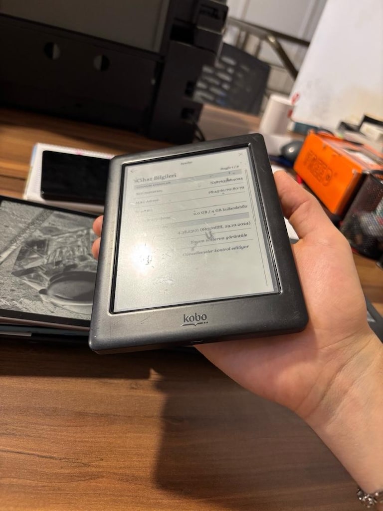Kobo Touch 2.0 E kitap okuyucu 4gb - 4