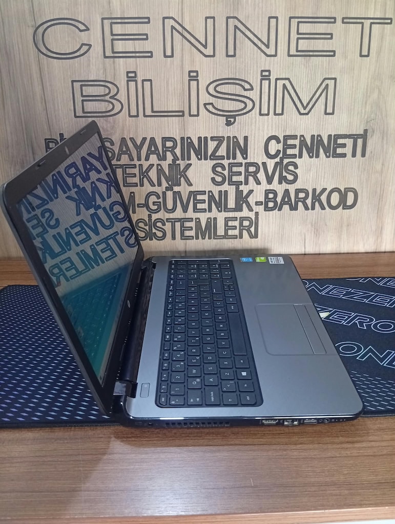 HP PALIVION 15-r103nt LAPTOP - 2