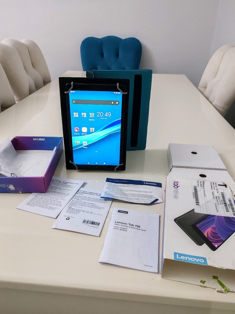 Lenovo Tab M8 HD Mediatek 32 GB 20,3 cm (8") 2 GB Wi-Fi 5 (802.11ac) G - 8