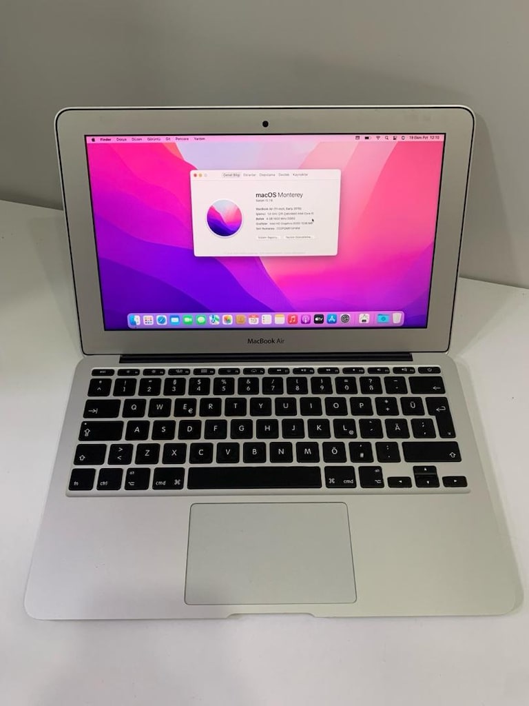 Macbook Air 2015 11 inç i5 4 ram 128 Ssd Monterey A1465 model - 2