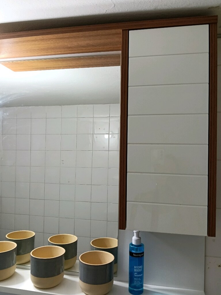 Koçtaş Banyo Dolap&Ayna&Lavabo. Seti - 8