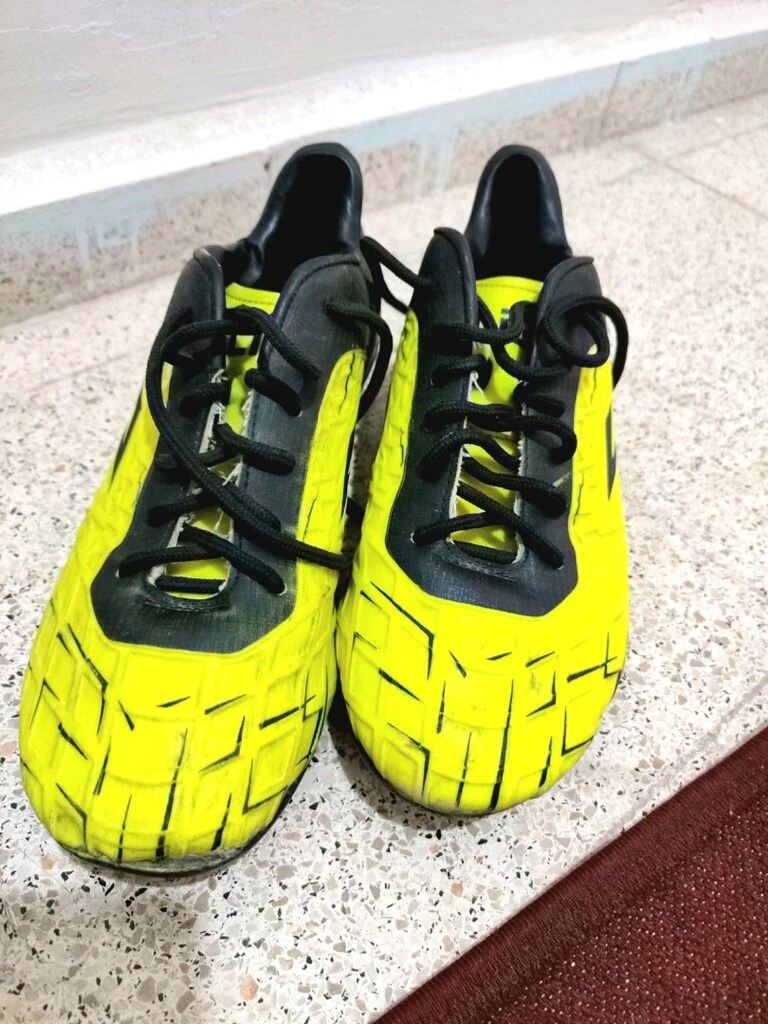 LİG meteor elit fosforsarı krampon no:42 - 7