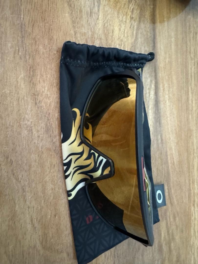 OAKLEY GÜNEŞ GÖZLÜĞÜ - 2