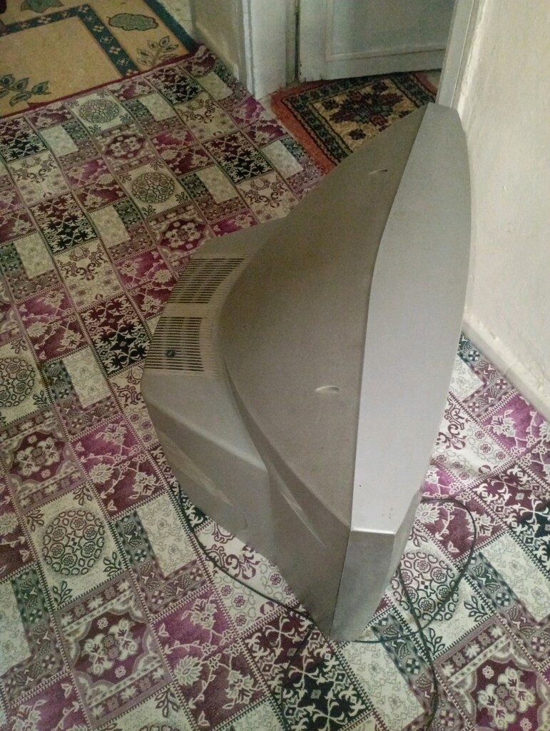 beko 70"tv arızalı - 5