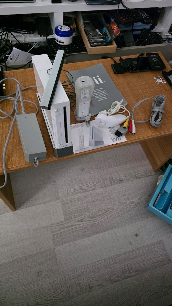 Nintendo wii Controller, kumandası, gövde, adaptör vs Açıklama Oku - 8