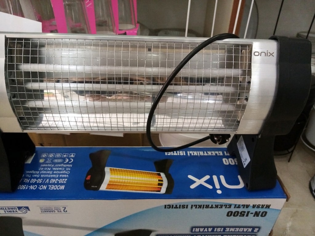 3 çubuklu 1500w mini soba - 2