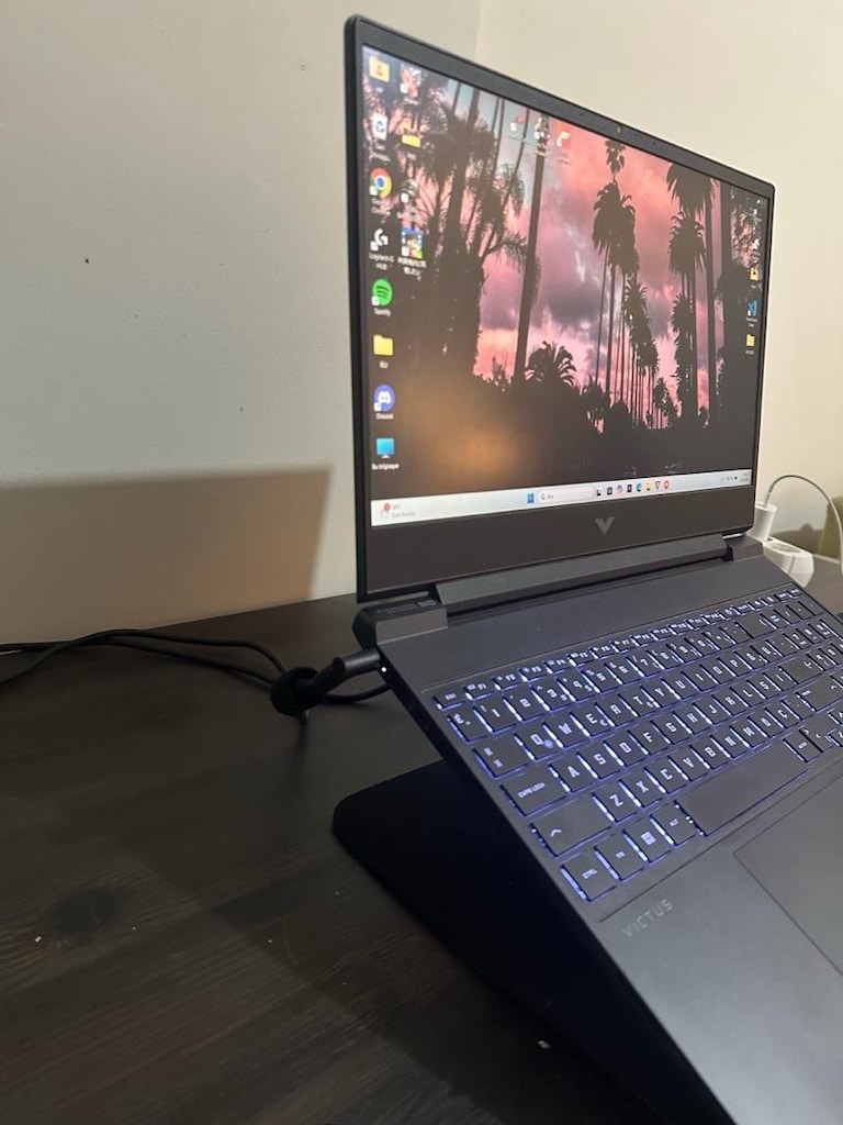 HP VİCTUS RTX3050 GAMİN LAPTOP - 3