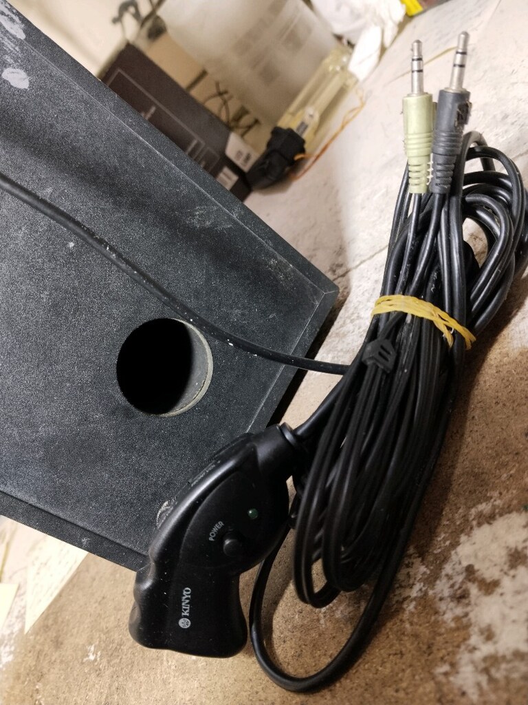 KINYO 4+1 SES SİSTEMİ ( CİHAZ 10 VOLT ADAPTÖRLE ÇALIŞMAKTADIR ) - 5