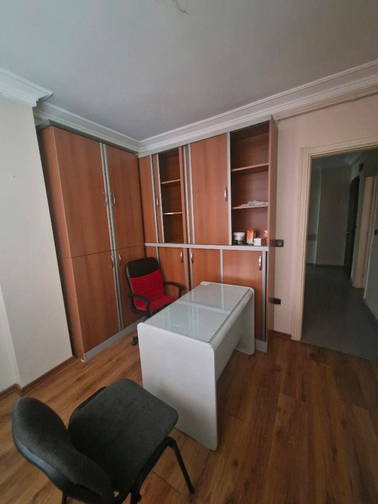 ofis eşyaları satılıktır. - 4
