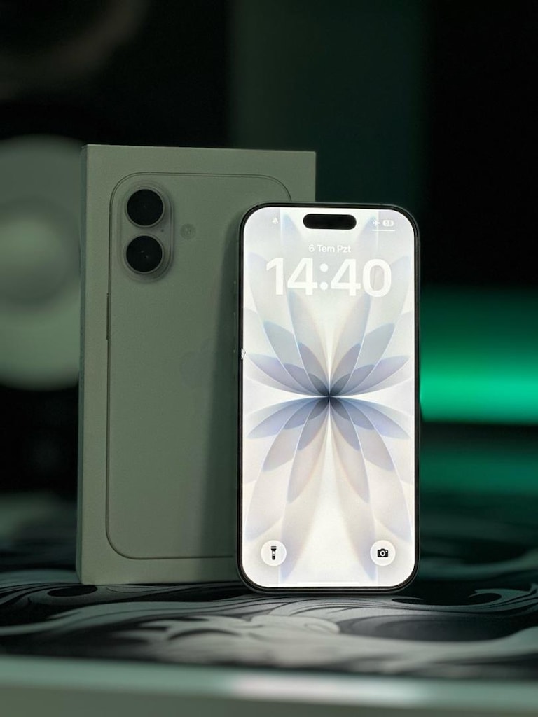 Kutu Faturalı Sıfır Ayarında iPhone 17 256 GB Beyaz - 2