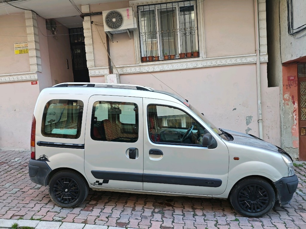 TEMİZ AİLE ARACI ACİL - 12