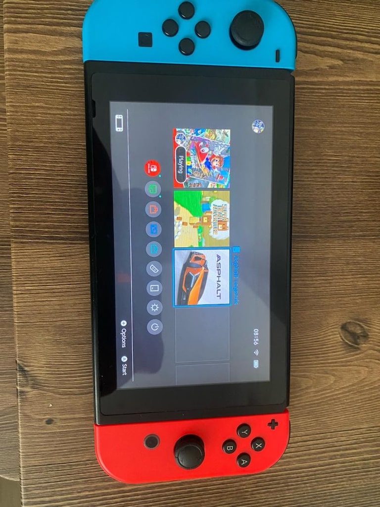 Nintendo Switch V2