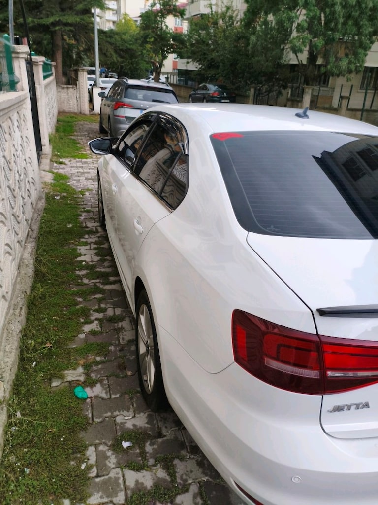 Beyaz Volkswagen - 5