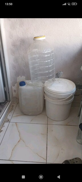 bidon kova 4 parça satılık saglam temiz