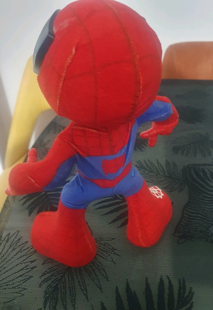 Spidey And Hıs Amazıng Frıends Dans Eden Spider-man hareket ediyor - 4