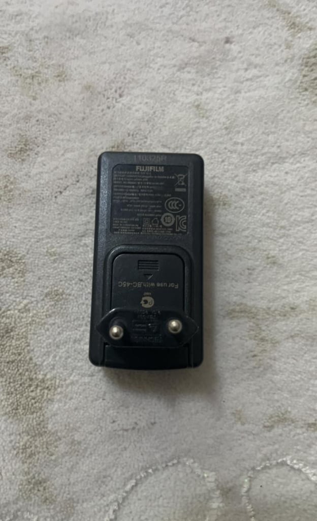 Fujifilm BC-45C Batarya Şarj Cihazı - 3
