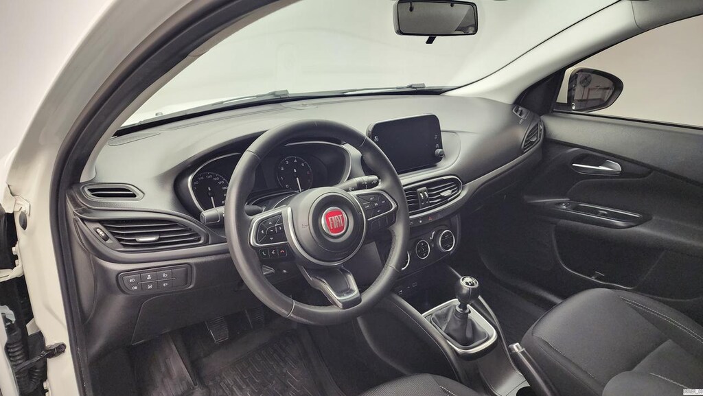 Fiat EGEA SEDAN URBAN 1.4 FIRE 95 E6D - 16